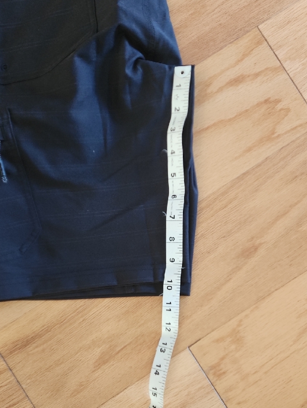 O'Neill Men's Black Shorts with Side And Back Pockets Size 30 - Picture 12 of 15
